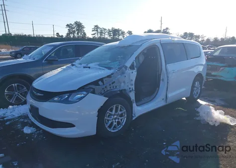 2023 Chrysler Voyager Lx из США, поврежденный, VIN 2C4RC1CG7PR574799